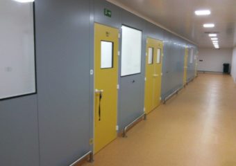 Cloison salle blanche